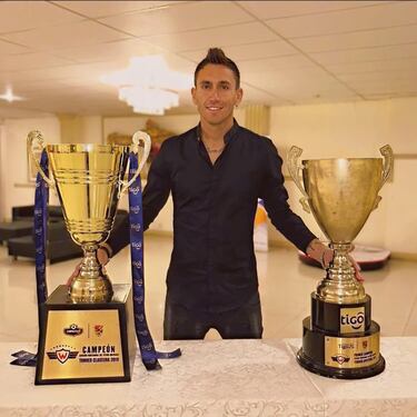 “Siento que en el fútbol chileno tengo una deuda... Me falta demostrar que estoy vigente”