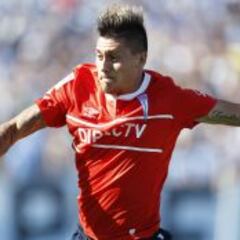 Nico Castillo celebra a medias: superó viejo récord de Bisconti