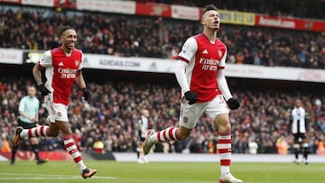 Soccer Football - Premier League - Arsenal v Newcastle United - Emirates Stadium, London, Britain - November 27, 2021 Arsenal's Gabriel Martinelli celebrates scoring their second goal Action Images via Reuters/Paul Childs EDITORIAL USE ONLY. No use w