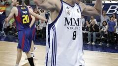 El Real Madrid caza al Barcelona en la ACB