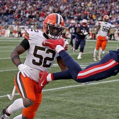 NE Patriots' Meyers scores a 'first' to much teammate acclaim