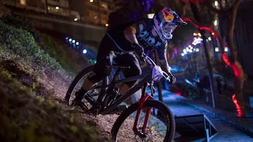 Tomas Slavik performs during Red Bull Miraflores Cerro Abajo in Lima, Peru on June 25, 2022. // Enrique Castro Mendivil / Red Bull Content Pool // SI202206260039 // Usage for editorial use only // 