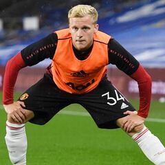 Solskjaer tiene justificación para la suplencia de Van de Beek