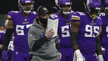 Los Vikings permitieron 52 puntos a los Saints en Navidad, 583 yardas totales, 31 conversiones de primer down y siete touchdowns terrestres, seis de Kamara.