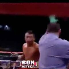 El polémico KO técnico que tiene dividida a la gente del boxeo