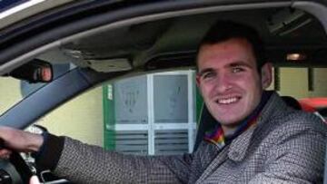 <b>NOVEDAD. </b>Simon saldrá de inicio con Juanjo para conformar el ataque del Córdoba.