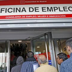 La Comisión moviliza 100.000 millones de euros contra el paro