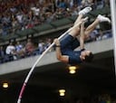 Lavillenie salta 6 metros por primera vez desde su récord