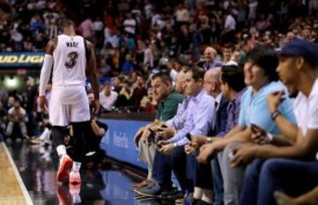Dwyane Wade era la viva imagen de la derrota tras un partido perdido in extremis por sus Heat.