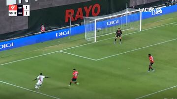 ¡Colombia va a alucinar! En el día de James se ve uno de los mejores goles marcados en Vallecas