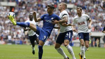 Chelsea's Spanish striker Alvaro Morata (L) vies with Tottenham Hotspur's Belgian defender Toby Alderweireld during the English Premier League football match between Tottenham Hotspur and Chelsea at Wembley Stadium in London, on August 20, 2017. / AFP PHOTO / IKIMAGES / Ian KINGTON / RESTRICTED TO EDITORIAL USE. No use with unauthorized audio, video, data, fixture lists, club/league logos or 'live' services. Online in-match use limited to 45 images, no video emulation. No use in betting, games or single club/league/player publications.