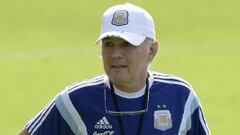 Sabella reconoce su error y apostará por el tridente ante Irán