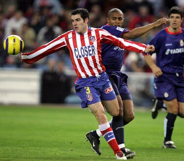 Dirigida por Mike Nichols y escrita por Patrick Marber.  Julia Roberts, Clive Owen, Natalie Portman y Jude Law fueron sus principales actores. 