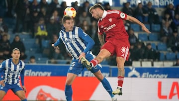 Jon Pacheco contra el Sevilla.