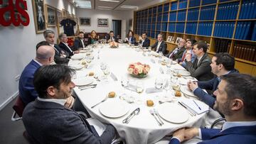 De Diego, Álvaro, González, Rubio, Jiménez, Gutiérrez, Relaño, Calleja, De Cos, Pinilla, Roncero, González, Malo de Molina, Elortegui, Martín y Rincón.