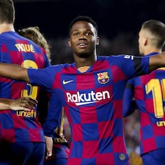 Carles Pérez y Ansu Fati: entre los once más utilizados por Valverde