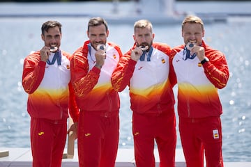 Medalla para Craviotto, Cooper, Arévalo y Germade que quedaron terceros. Sexta medalla olímpica para Craviotto.