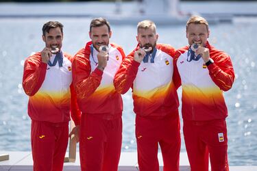 Medalla para Craviotto, Cooper, Arévalo y Germade que quedaron terceros. Sexta medalla olímpica para Craviotto.