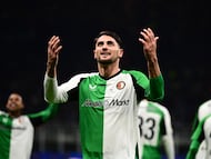 El exjugador del Philadelphia Union, Julián Carranza habló sobre la metamorfosis del cuadro del Feyenoord en la UEFA Champions League tras vencer al Milan.