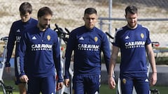 Narv&aacute;ez, entre Eguaras y Peybernes, en un entrenamiento.