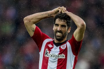 Un problema coronario sufrió Raúl García (Athletic de Bilbao) que en mayo de 2018 tuvo que operarse para corregir una pequeña arritmia cardíaca.