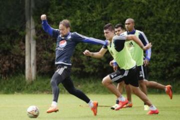Millonarios prepara su debut en el Campín ante Once Caldas