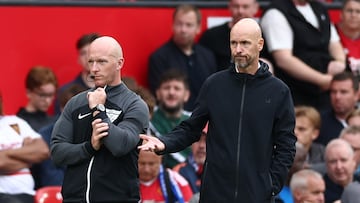 Los aficionados del Manchester United volvieron a mostrar su frustración con el técnico Erik Ten Hag al grito de 'Viva Ronaldo' en la derrota ante Brighton.