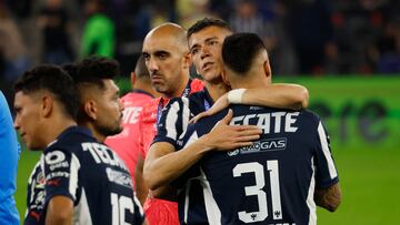 Soccer Football - Liga MX - Final - Second Leg - Monterrey v America - Estadio BBVA, Monterrey, Mexico - December 15, 2024 Monterrey's Hector Moreno and Roberto de la Rosa look dejected after losing the Liga MX final REUTERS/Daniel Becerril