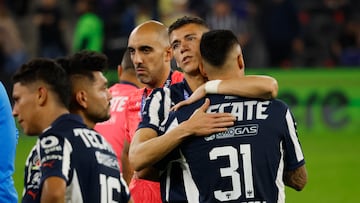 Soccer Football - Liga MX - Final - Second Leg - Monterrey v America - Estadio BBVA, Monterrey, Mexico - December 15, 2024 Monterrey's Hector Moreno and Roberto de la Rosa look dejected after losing the Liga MX final REUTERS/Daniel Becerril