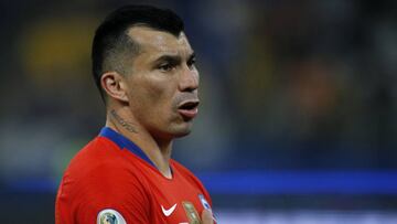 Medel elige su mayor alegría y su recuerdo más doloroso en la Roja