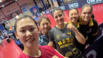 El equipo del UCAM celebra su victoria en Francia