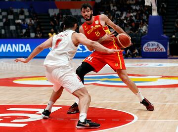 Álex Abrines durante el duelo de la selección española de baloncesto frente a la selección iraní.