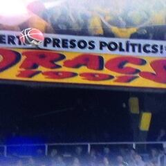 "Llibertat Presos Polítics!" se cuela en un spot de la Copa