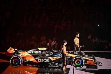 El Mclaren será pilotado por los dos mismos pilotos de la temporada pasada, el australiano Oscar Piastri y el británico Lando Norris.