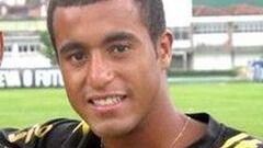 El agente de Lucas Moura: "No quiere irse hasta 2014"