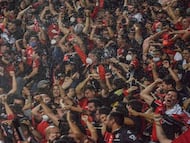 Se armó la campal entre ambas barras