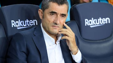 Ernesto Valverde is considering his options, according to reports. 