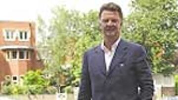 Van Gaal volverá a entrenar.