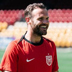 Mata encuentra equipo en Dinamarca y no se retira