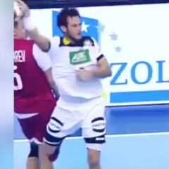 La muñeca del balonmano: el gol que desafía al cuerpo humano