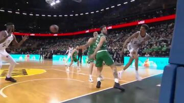 Es la mayor promesa del baloncesto mundial y ayer hizo esto en Euroliga