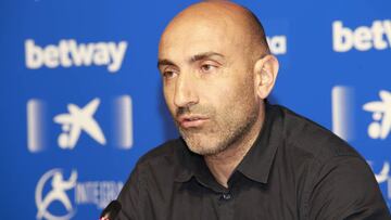Abelardo: "Lo que dice Manu, palabra de Dios, es el capit¨¢n"