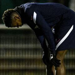 Pogba deja la concentración de la selección francesa