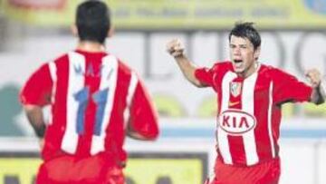 <b>LO ÚNICO POSITIVO. </b>Kezman volvió a mostrar su eficacia frente a Las Palmas y su gol le dio el pase al Atlético.