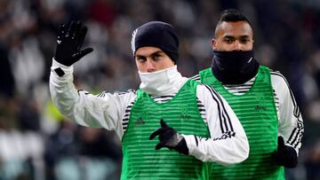 Dybala saluda antes del partido ante el Inter