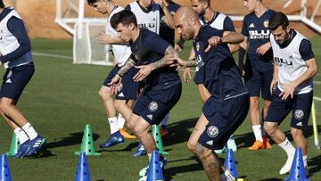 Santi Mina y Zaza.