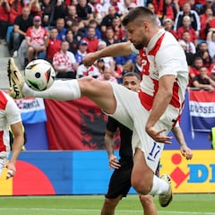 El Alavés se interesa por el delantero croata Bruno Petkovic