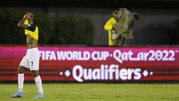 Soccer Football - World Cup - South American Qualifiers - Paraguay v Ecuador - Estadio Antonio Aranda, Ciudad del Este, Paraguay - March 24, 2022 Ecuador's Pervis Estupinan reacts after qualifying to the World Cup Qatar 2022 REUTERS/Cesar Olmedo