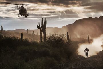 Fotografía ganadora del Premio Emilie Poucan del Dakar 2016 del fotógrafo Andre Lavadinho de la agencia ASO/@World. 