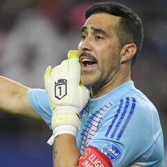 Vuelco con Bravo en Colo Colo